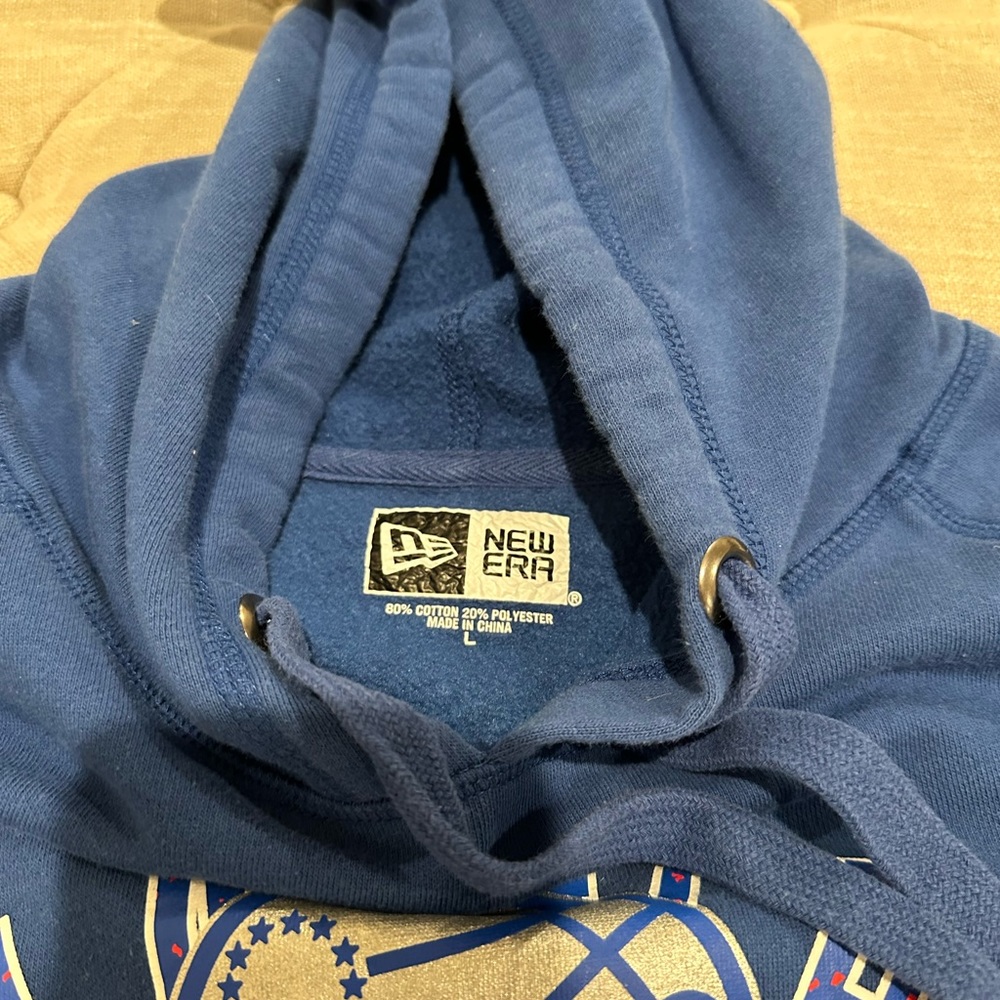 Philadelphia 76ers hoodie - Picture 2 of 4